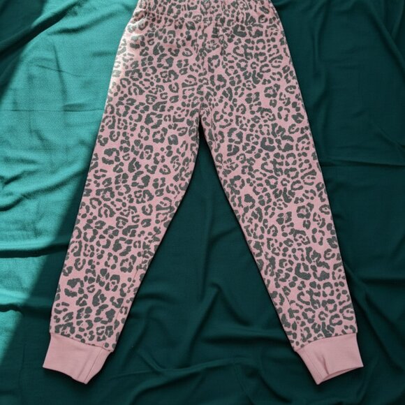 Pink Leopard Print Kids PJ Set - Picture 4 of 5